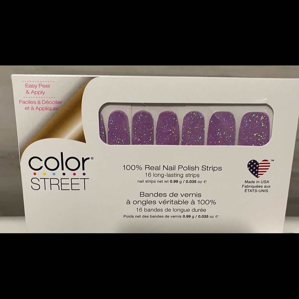 Color Street Stick On Nails IN GLAMSTERDAM